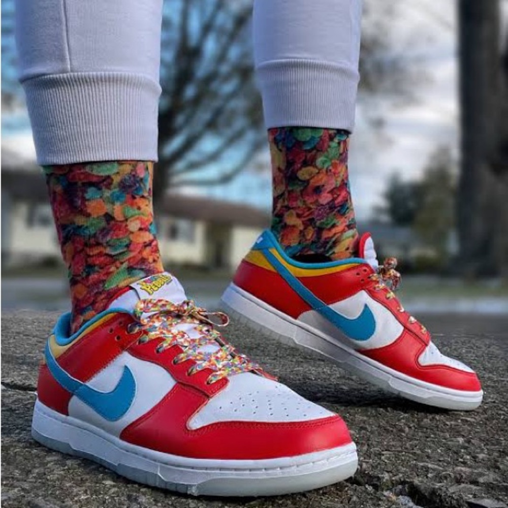 Nike Dunk Low QS LeBron Fruity Pebbles Mens Size 10
